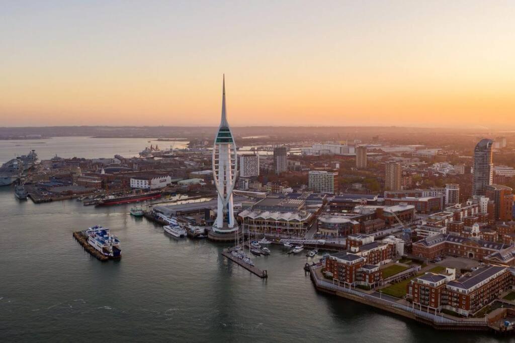 Portsmouth 3 Bedroom Getaway, Sleeps 6 Exterior foto